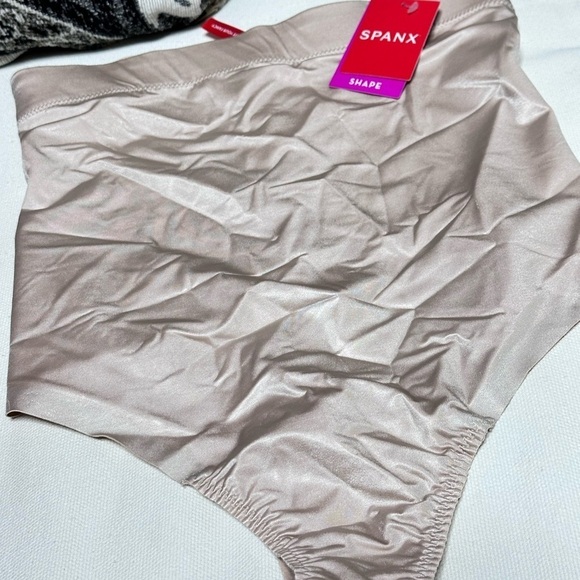 SPANX Large Beige Shapewear SUIT YOUR FANCY 10196R Roll Free Waistband 3508 SY - Picture 8 of 16
